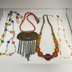 Fashion necklace lot of 4.